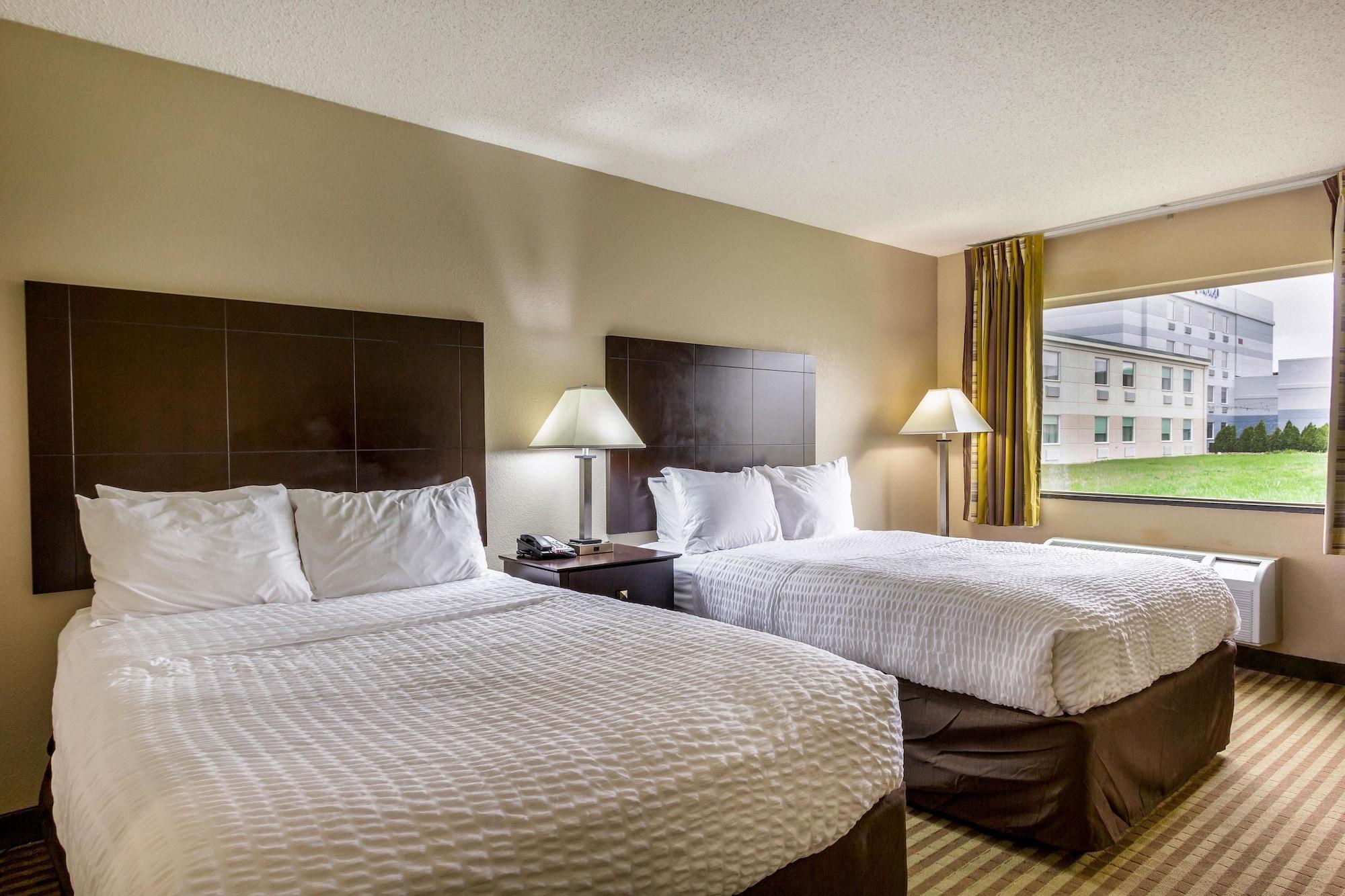 Clarion Hotel Beachwood-Cleveland Екстериор снимка