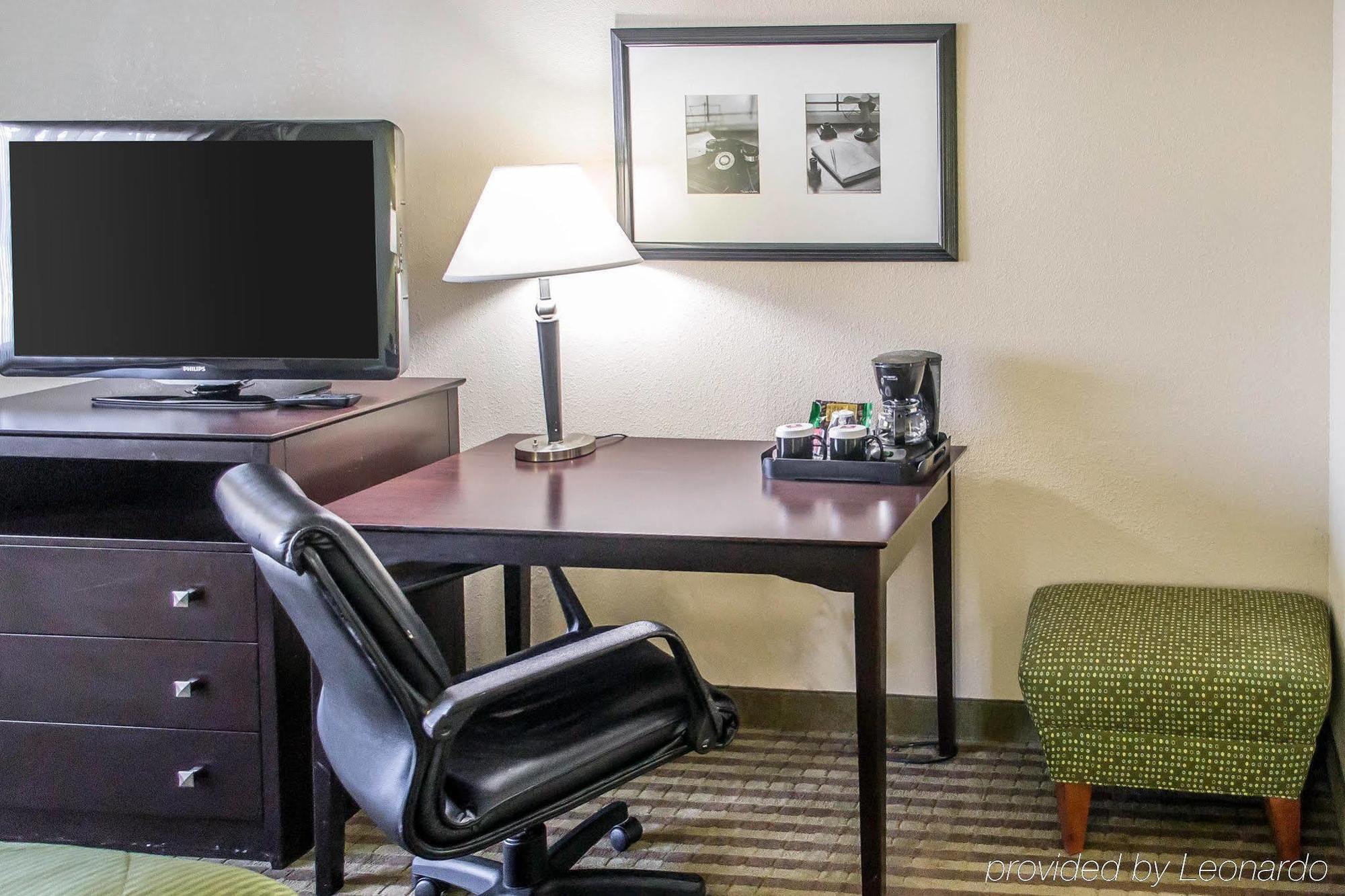Clarion Hotel Beachwood-Cleveland Екстериор снимка