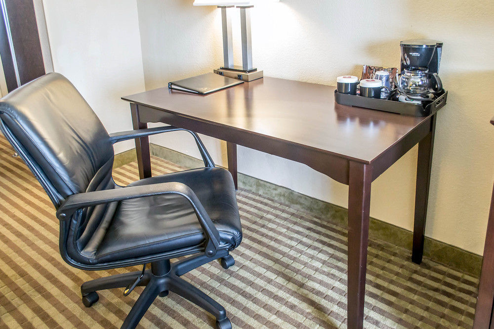 Clarion Hotel Beachwood-Cleveland Екстериор снимка