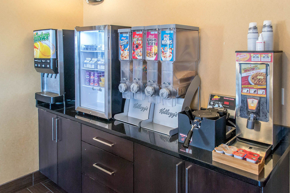 Clarion Hotel Beachwood-Cleveland Екстериор снимка